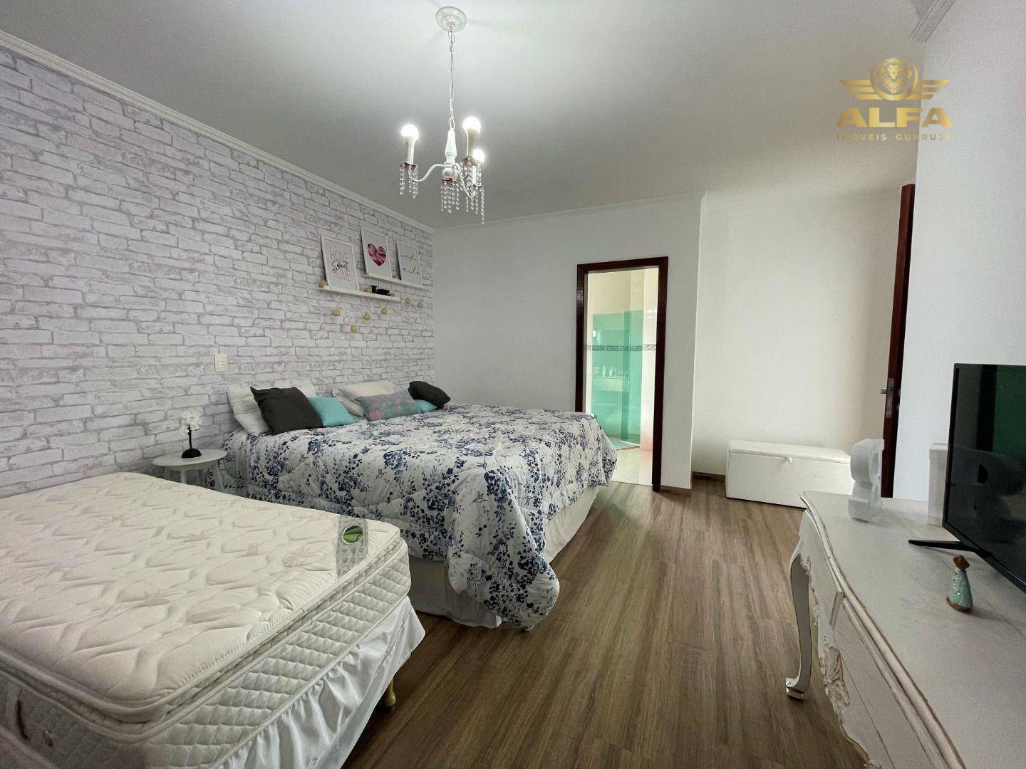 Casa de Condomínio à venda com 4 quartos, 420m² - Foto 29