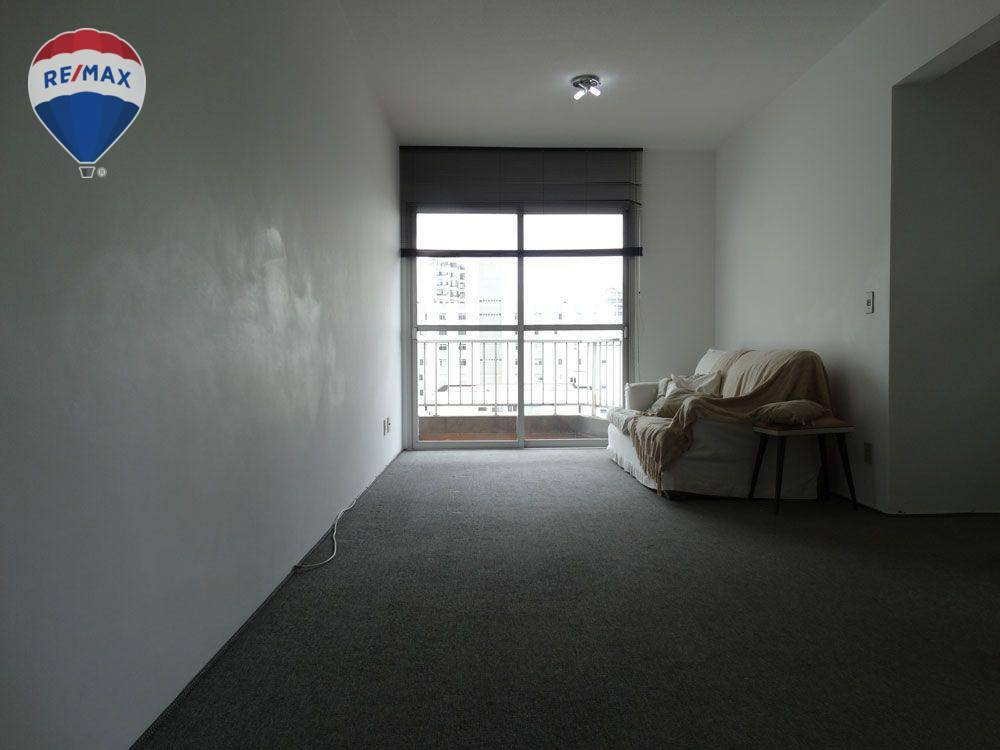 Apartamento para alugar com 1 quarto, 48m² - Foto 11