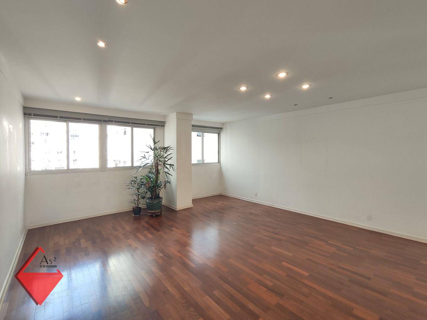 Apartamento à venda com 3 quartos, 222m² - Foto 5