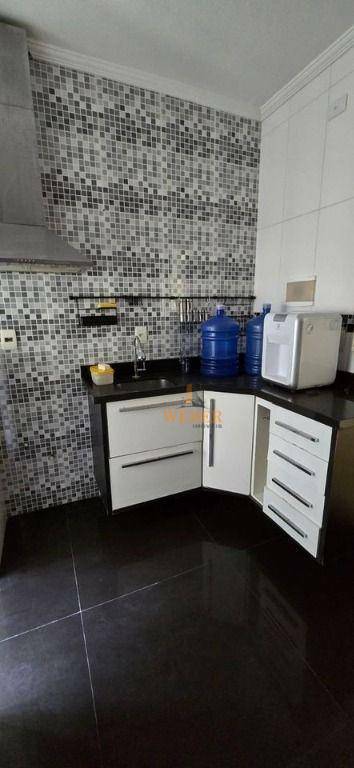 Apartamento à venda com 2 quartos, 69m² - Foto 9