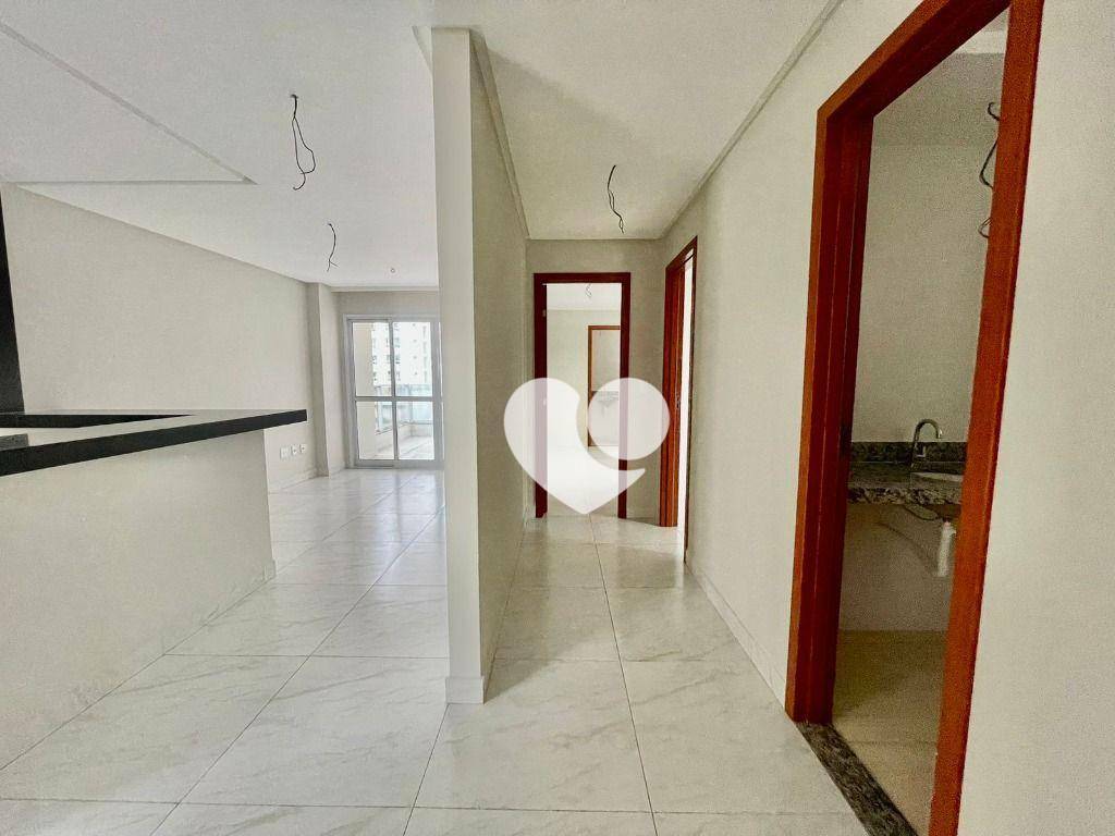 Apartamento para alugar com 3 quartos, 94m² - Foto 9