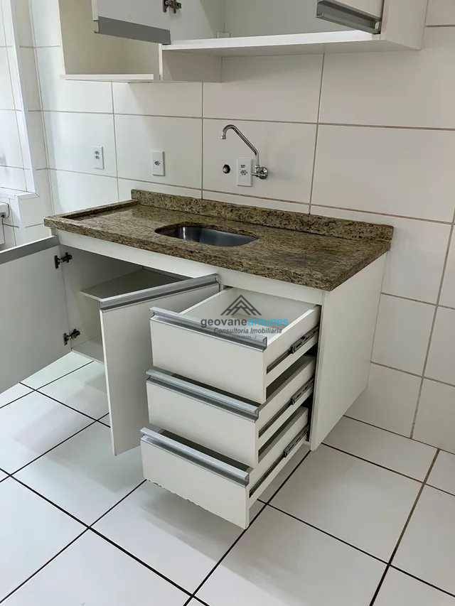 Apartamento à venda com 2 quartos, 47m² - Foto 3