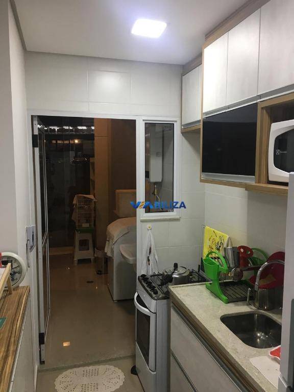 Apartamento à venda com 2 quartos, 98m² - Foto 11