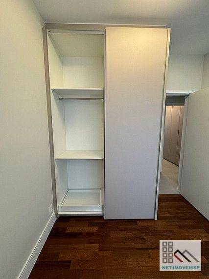 Apartamento para alugar com 3 quartos, 147m² - Foto 30