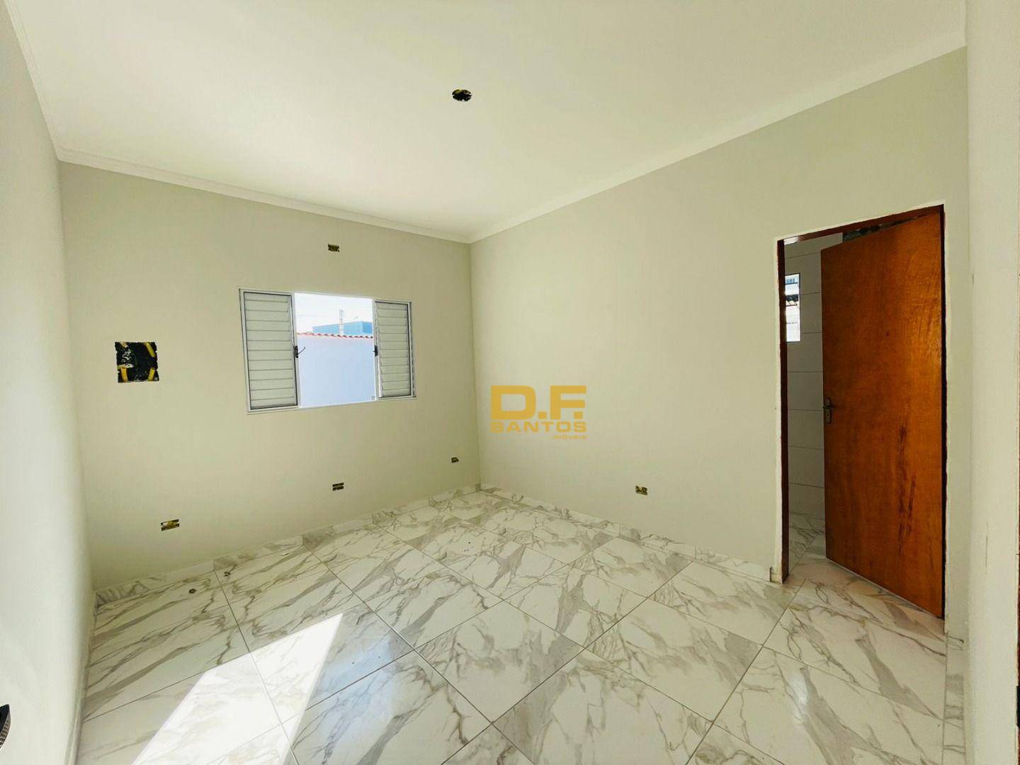 Casa à venda com 2 quartos, 73m² - Foto 10