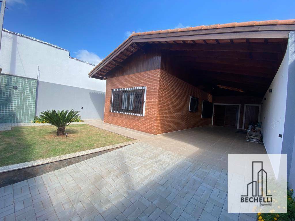 Casa à venda com 3 quartos, 158m² - Foto 3