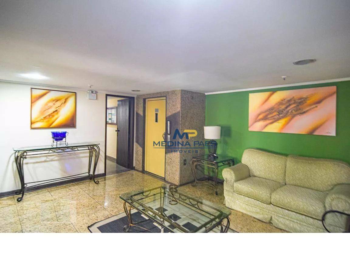 Apartamento à venda com 2 quartos, 71m² - Foto 4