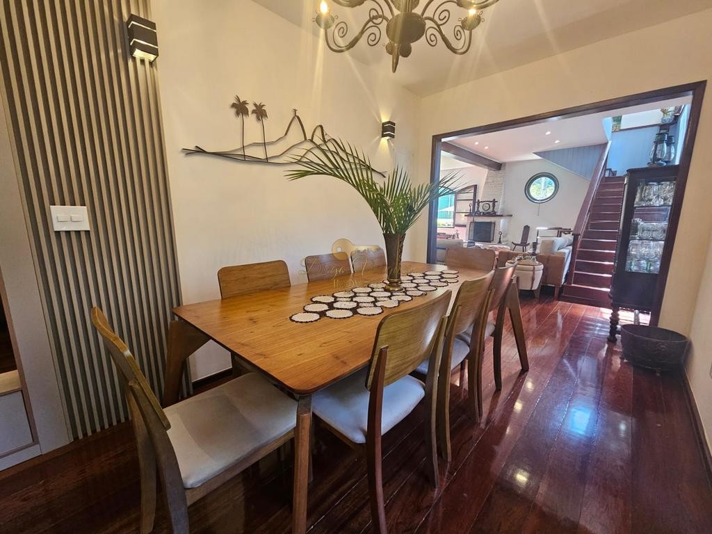 Casa de Condomínio à venda com 7 quartos, 1848m² - Foto 14