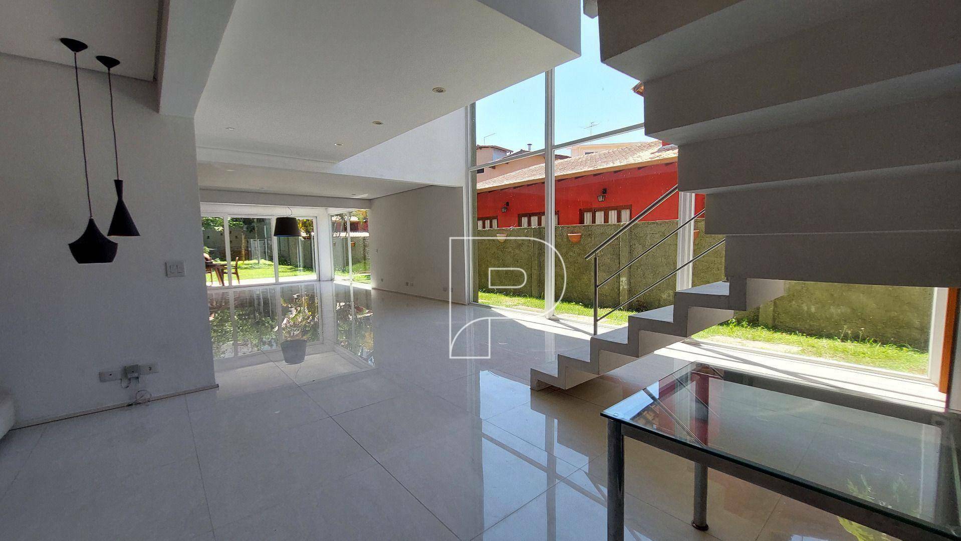 Casa à venda com 4 quartos, 306m² - Foto 8