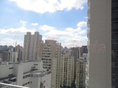 Apartamento à venda com 3 quartos, 157m² - Foto 17