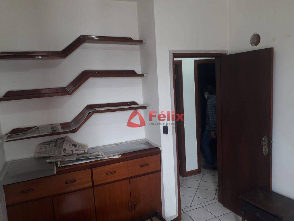 Apartamento à venda com 3 quartos, 105m² - Foto 9