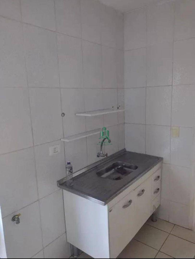 Apartamento à venda com 2 quartos, 46m² - Foto 3