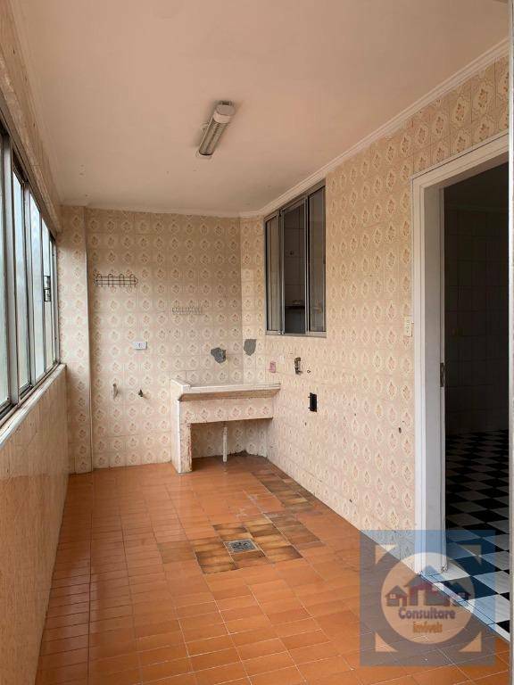 Apartamento à venda com 3 quartos, 176m² - Foto 24