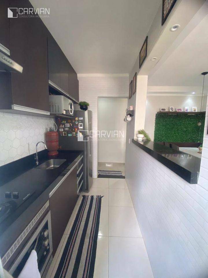 Apartamento à venda com 2 quartos, 48m² - Foto 2