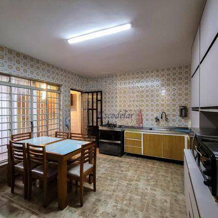 Sobrado à venda com 4 quartos, 174m² - Foto 5