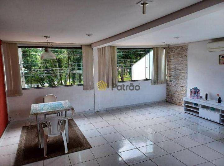 Casa, 4 quartos, 250 m² - Foto 19