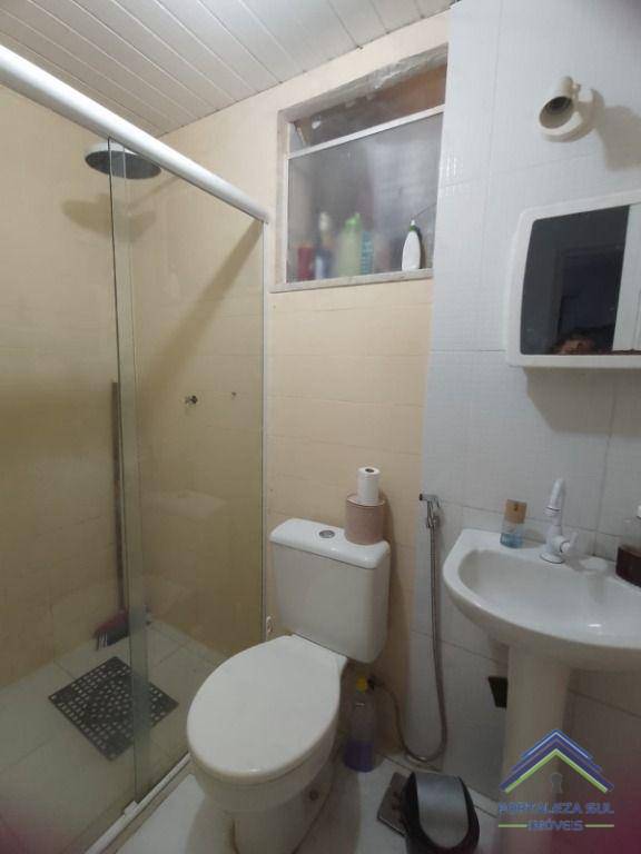 Apartamento à venda com 3 quartos, 95m² - Foto 4