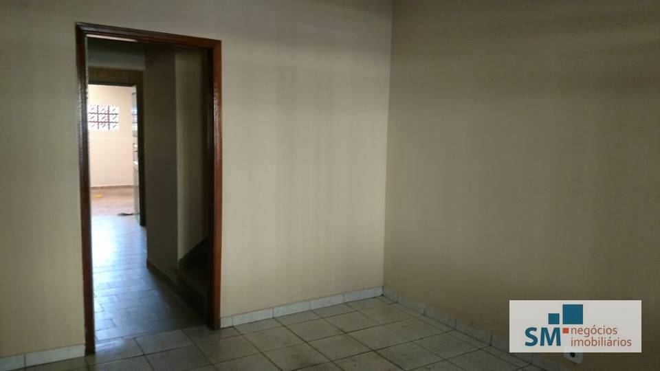 Sobrado à venda com 3 quartos, 150m² - Foto 2