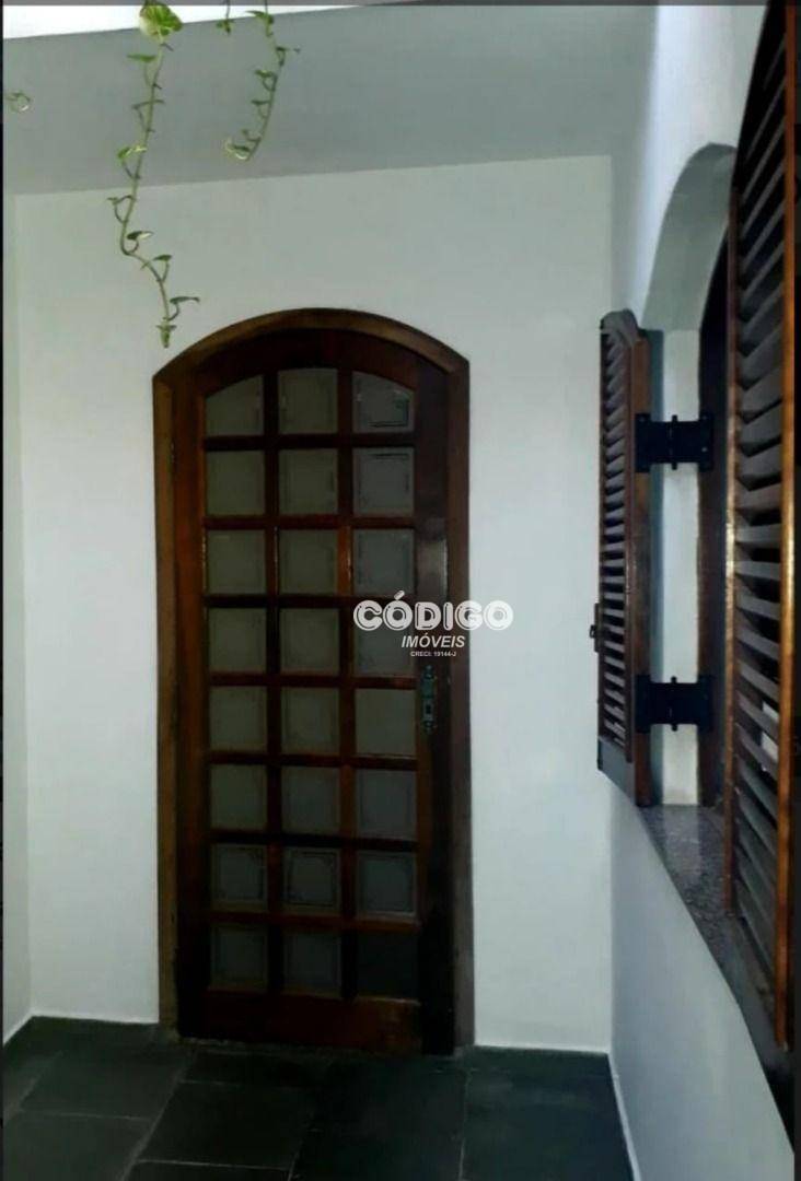 Sobrado à venda com 4 quartos, 260m² - Foto 13