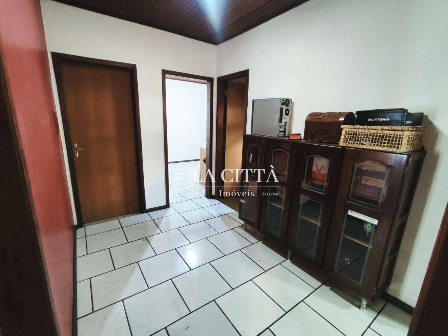 Casa à venda com 3 quartos, 254m² - Foto 8