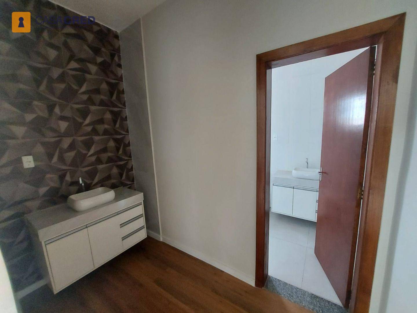 Casa à venda com 4 quartos, 160m² - Foto 15