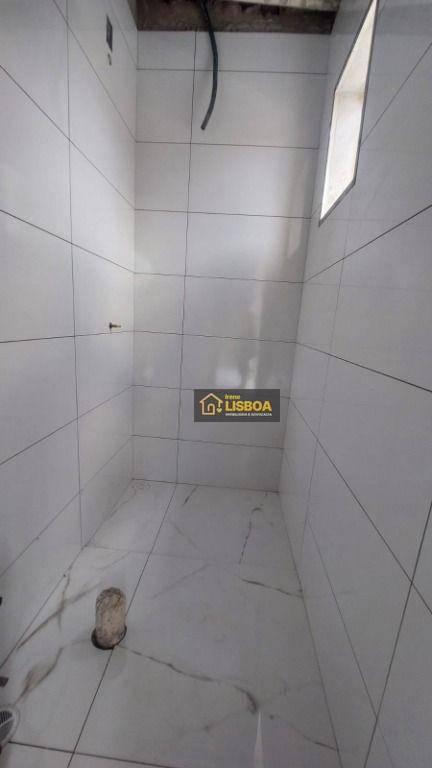 Sobrado à venda com 3 quartos, 120m² - Foto 4