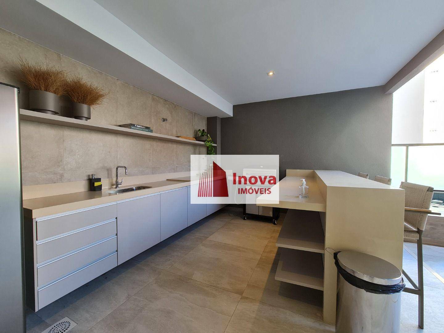 Apartamento à venda com 4 quartos, 300m² - Foto 37