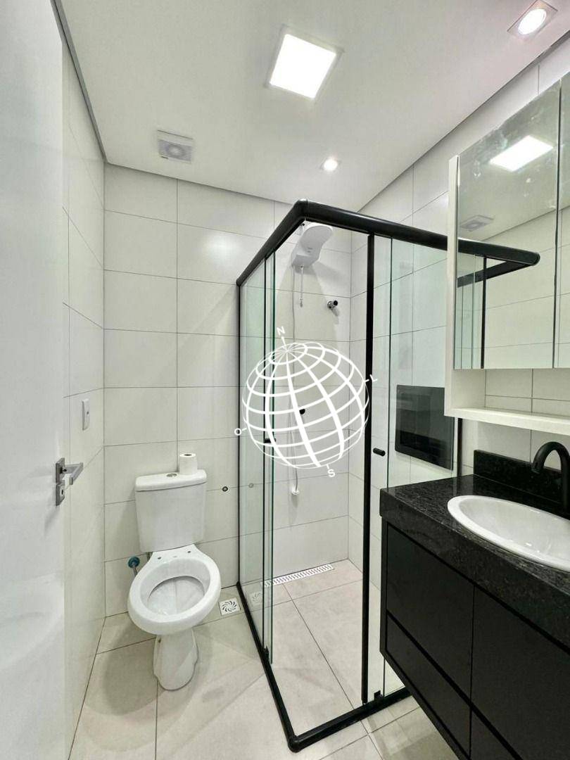 Apartamento para alugar com 2 quartos, 68m² - Foto 15