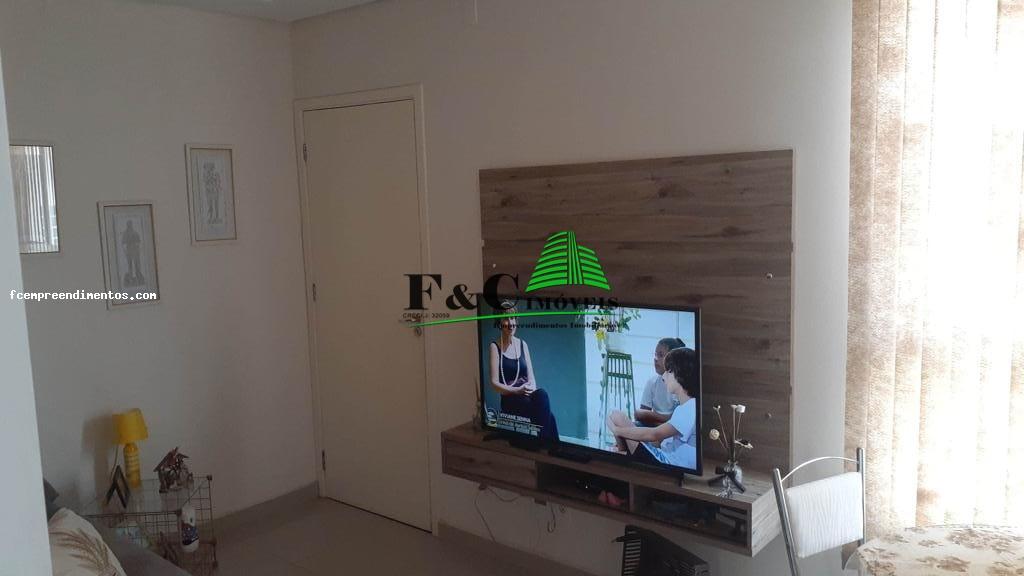 Apartamento à venda com 2 quartos, 47m² - Foto 3