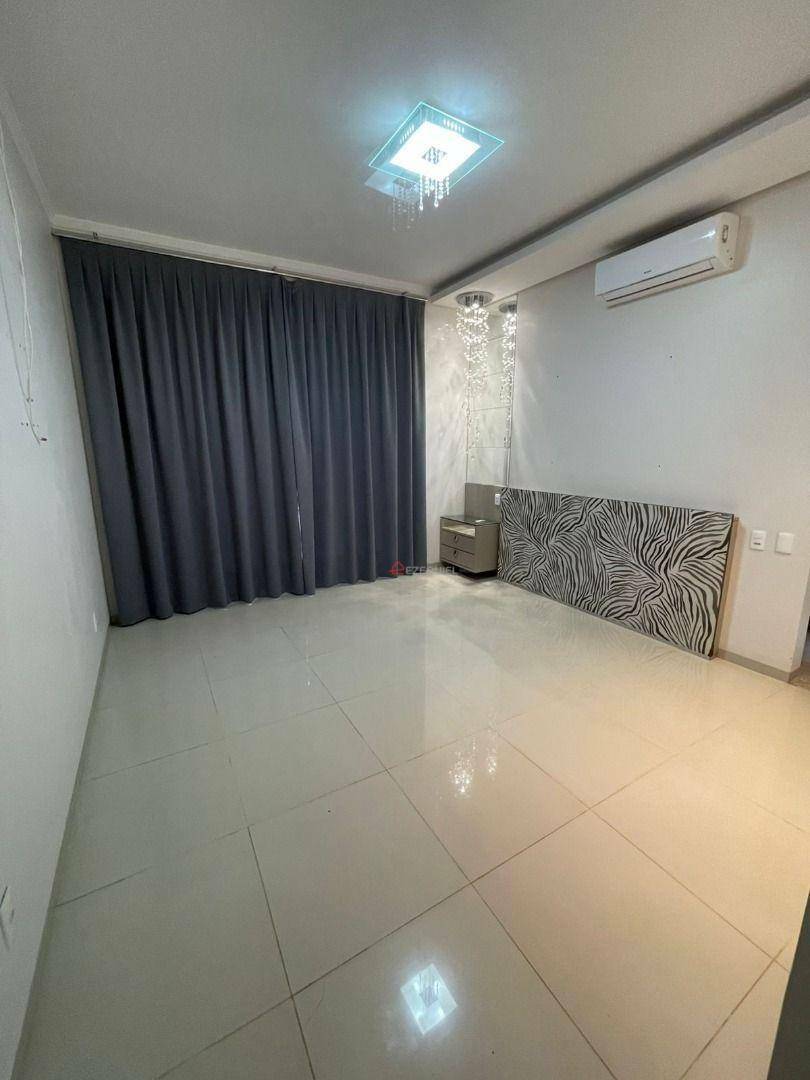 Casa para alugar com 2 quartos, 220m² - Foto 14