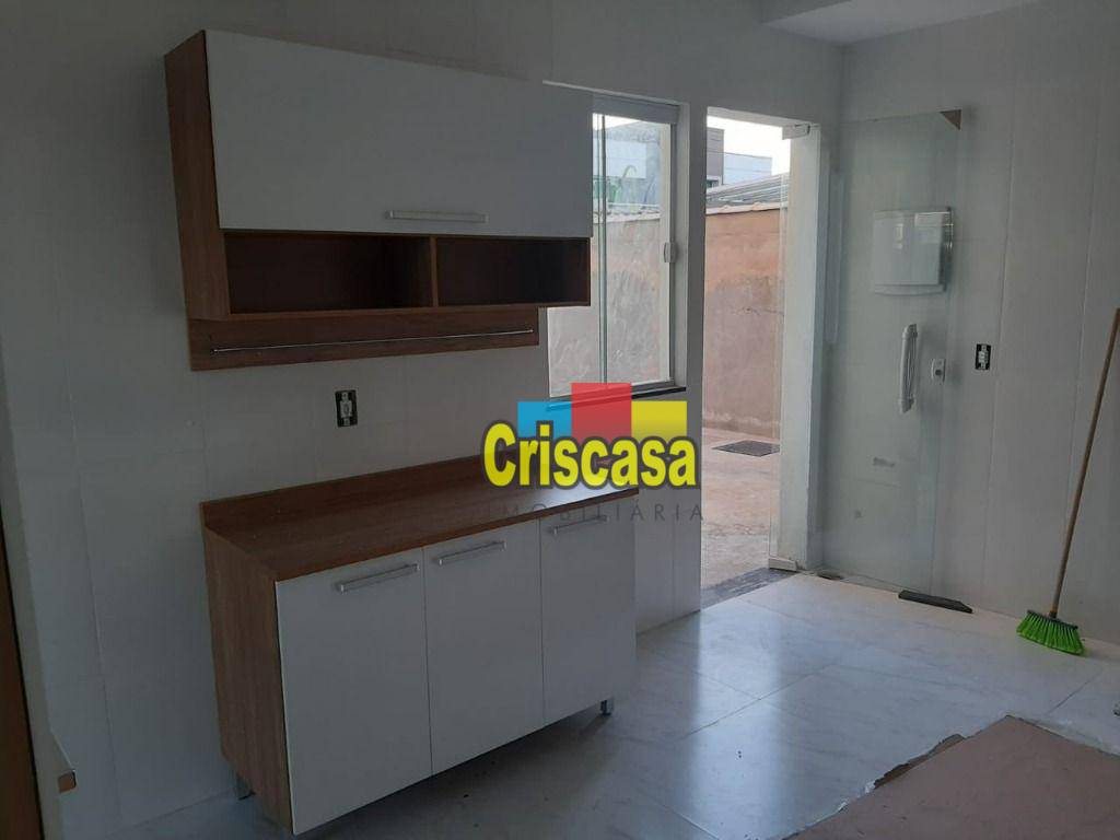 Casa à venda com 3 quartos, 147m² - Foto 2