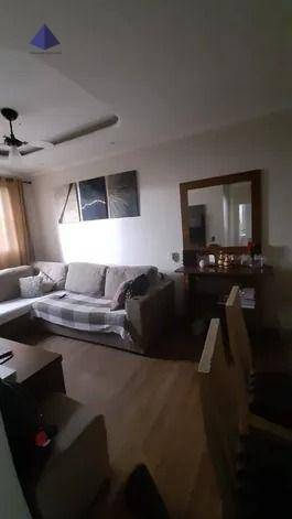 Apartamento à venda com 2 quartos, 56m² - Foto 1