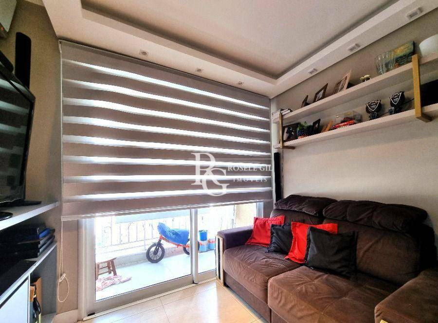 Apartamento à venda com 3 quartos, 74m² - Foto 2