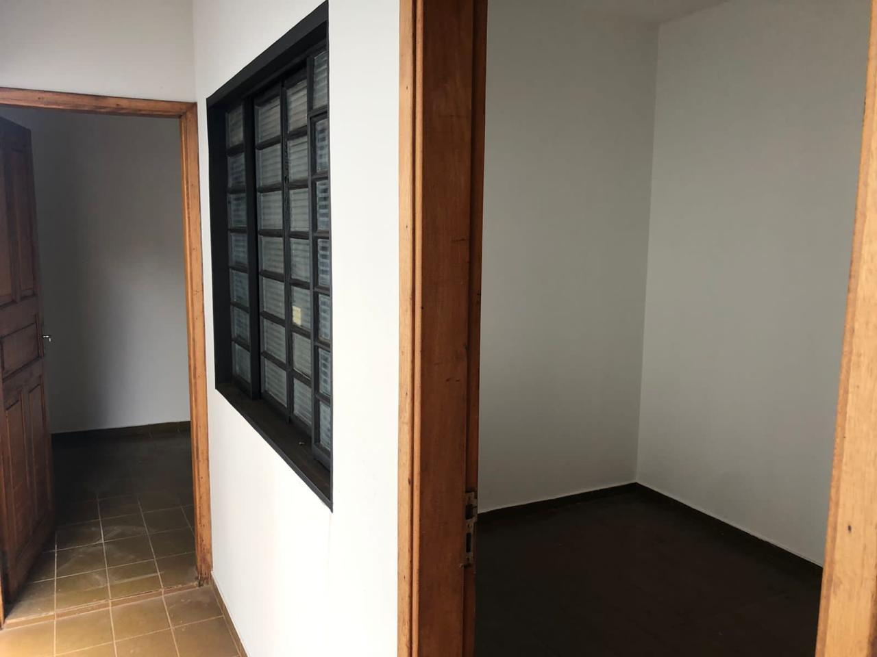 Casa à venda com 3 quartos, 300m² - Foto 12