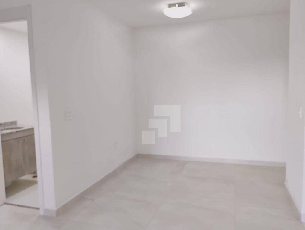 Apartamento para alugar com 2 quartos, 68m² - Foto 18
