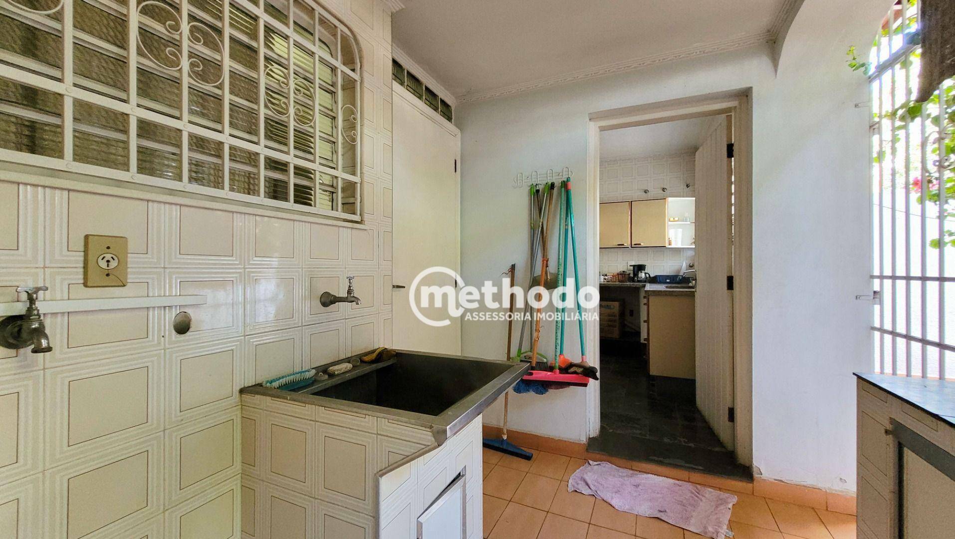 Casa à venda com 4 quartos, 269m² - Foto 13