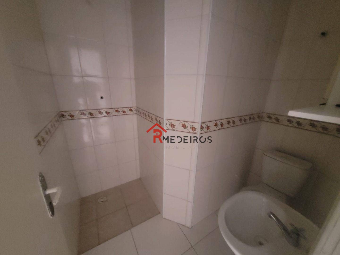 Sobrado à venda com 2 quartos, 60m² - Foto 12