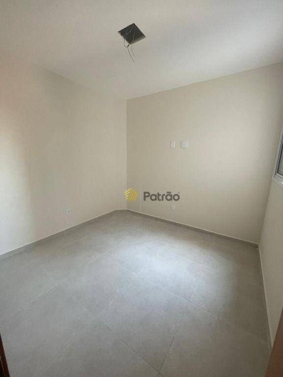 Apartamento à venda com 2 quartos, 66m² - Foto 11