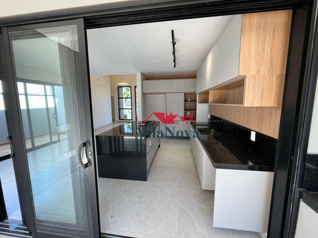 Casa de Condomínio à venda com 4 quartos, 205m² - Foto 12