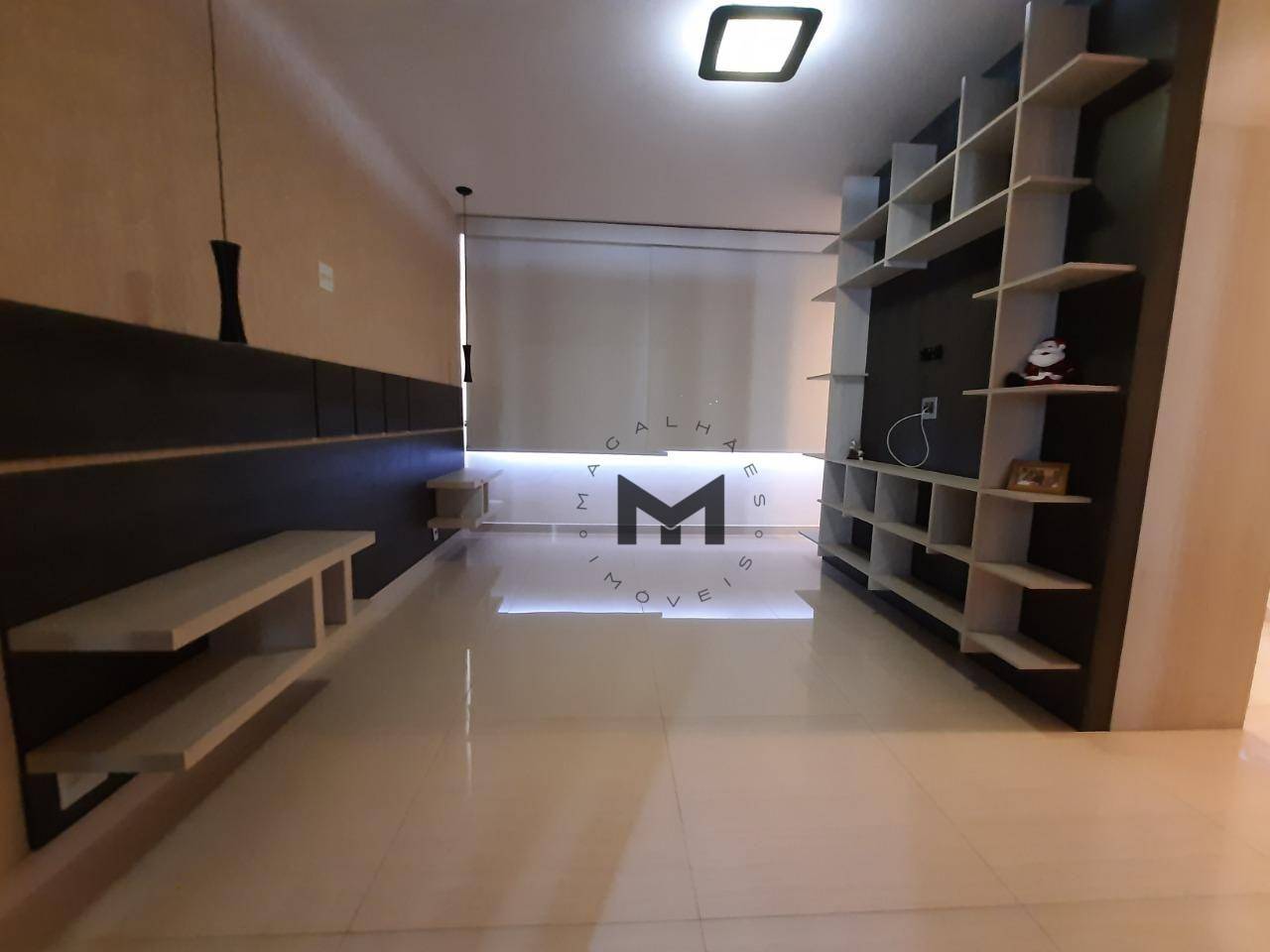 Casa à venda com 4 quartos, 260m² - Foto 8