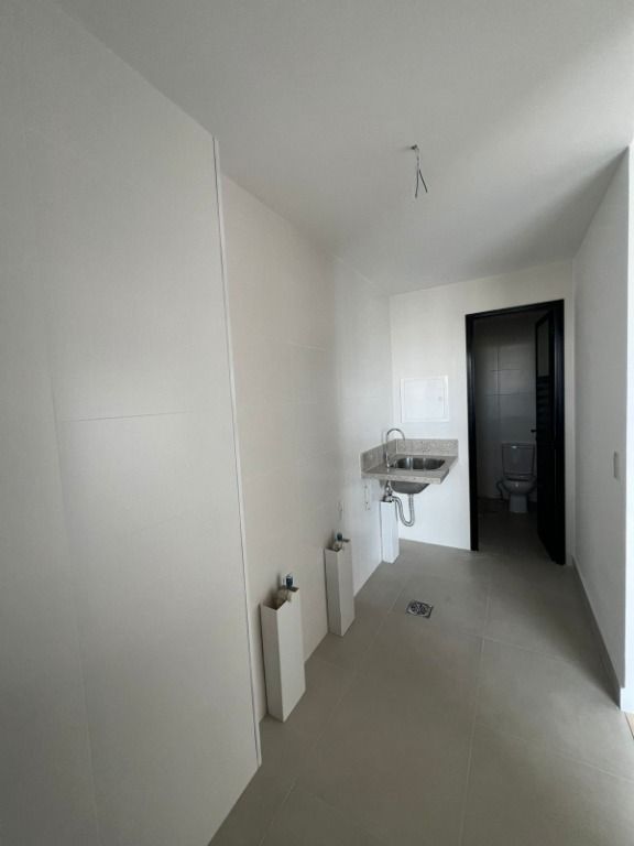 Apartamento à venda com 4 quartos, 261m² - Foto 10