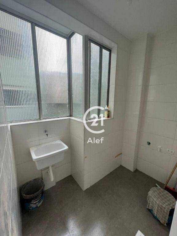 Apartamento à venda com 2 quartos, 89m² - Foto 27