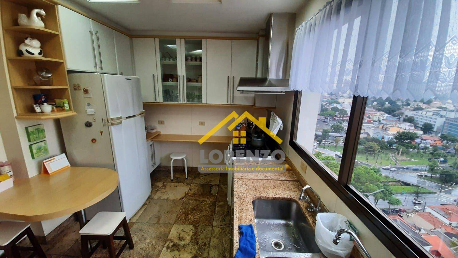 Apartamento à venda com 4 quartos, 189m² - Foto 10