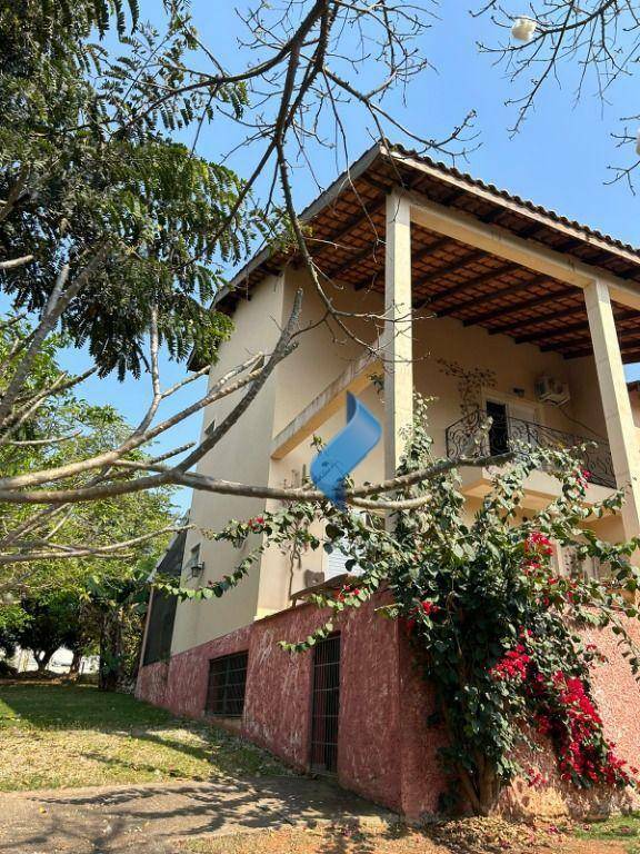 Casa de Condomínio à venda com 3 quartos, 575m² - Foto 3