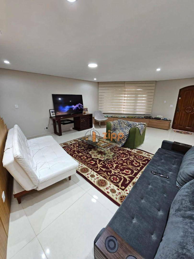 Sobrado à venda com 4 quartos, 210m² - Foto 6