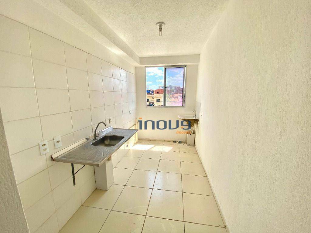 Apartamento para alugar com 2 quartos, 48m² - Foto 15