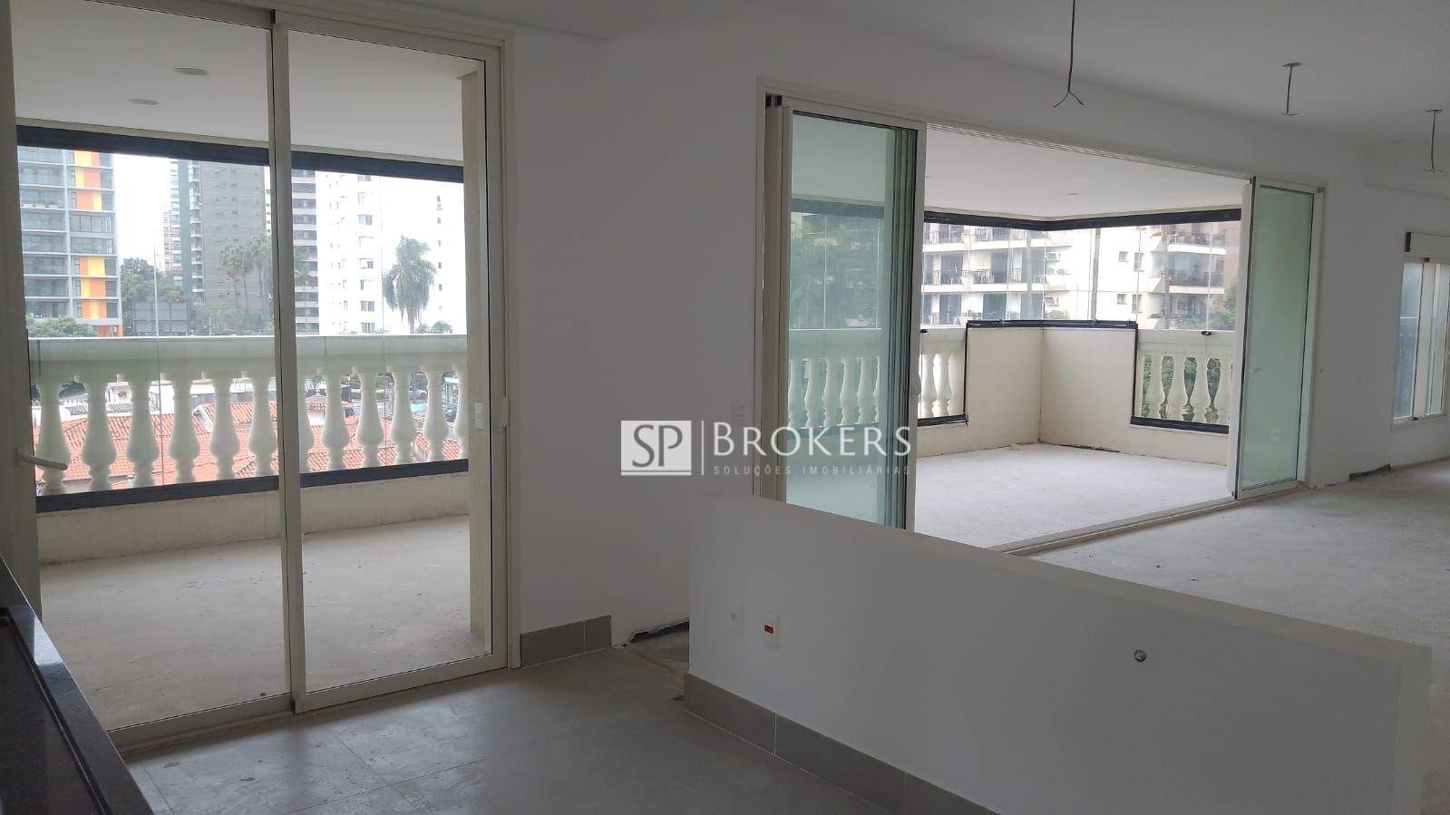 Apartamento à venda com 3 quartos, 256m² - Foto 3