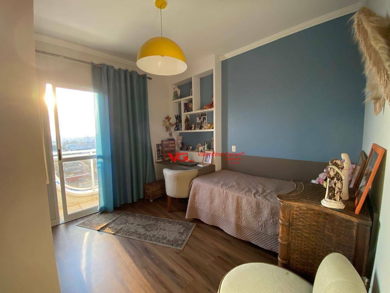 Apartamento à venda com 3 quartos, 159m² - Foto 13