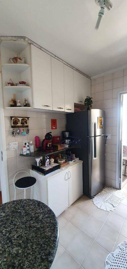 Apartamento à venda com 2 quartos, 58m² - Foto 14