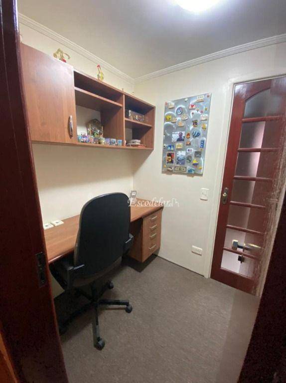 Apartamento à venda com 3 quartos, 107m² - Foto 2